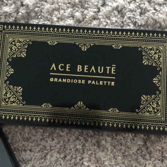 Ace beauty grandiose palette - Picture 1 of 4